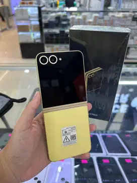 SECOND SAMSUNG Z FLIP 6 12/256GB EX SEIN MULUS PEMAKAIAN GARANSI ON
