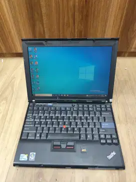 Lenovo X200
Intel Core 2 Duo - P8600 Ram 4/120 Second