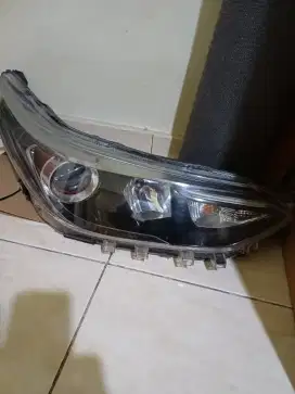 Lampu depan yaris joker 2019