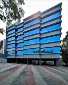 Dijual gedung siap huni di dekat toll pondok indah Jakarta Selatan