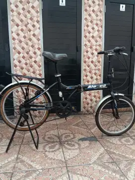 Sepeda lipat uk 20 siap pake