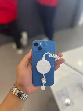 IPHONE 13 Garansi Resmi iBox