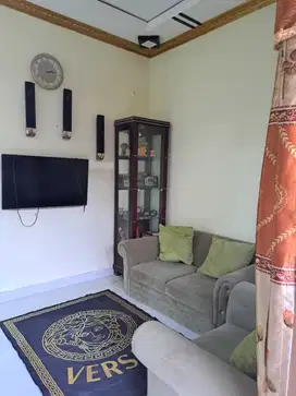 DI JUAL RUMAH VILLA TAMAN BANDARA