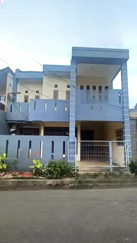 Rumah 2lt 8x15 120m type 4KT Taman Pulogebang Cakung