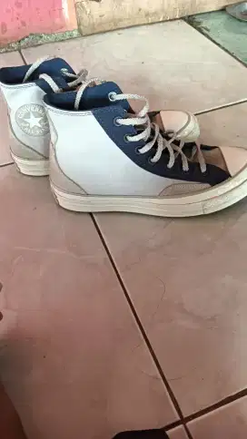 Sepatu Converse