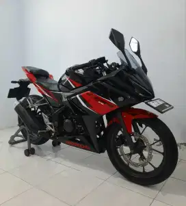 Honda CBR 150R 2020 KM LOW . CBR 150 R . CBR 150R Facelift