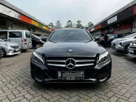KM 17 RB MERCEDEZ BENZ MERCY C200 2017 ANTIK RARE ITEM !!