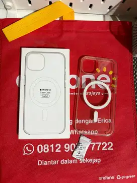 apple iphone 13 clear case with magsafe