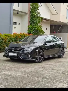 Civic Turbo Hatchback E 2021