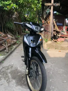 Yamaha fizr 2001