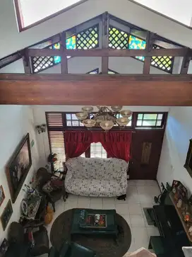 Jual BU,rumah di jl Dempo Kebayoran Baru