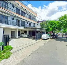 Kostan full huni 44 kamar Johar Baru