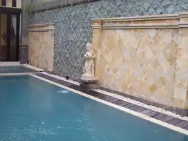 RUMAH SEMI VILLA