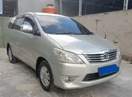 Kijang Innova G at 2012