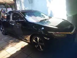 Dijual Honda Civic Turbo 2016 pemakaian doktera tangan pertama baru