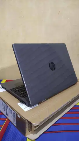 Laptop HP 255 G8 - Ryzen 5 5500u