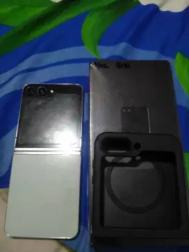 Samsung galaxy z flip 5
