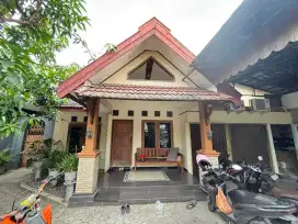 Rumah Nyaman dan Aman dekat Sekolah dan Masjid