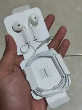 Headset iphone xs max ibox belum pernah dipakai nganggur jual aj