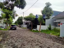 Dijual Via Lelang, Rumah di SWP Residence, Kosong, Menganti, Gresik