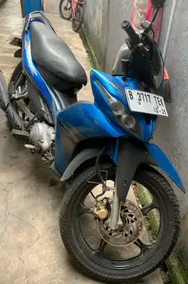 Jupiter Z biru yamaha
