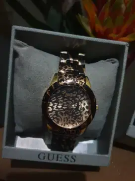 Guess cewek warna kombinasi