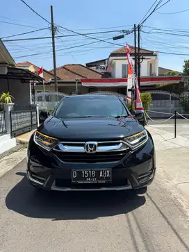 Lowkm-Honda CRV Prestige Turbo 1.5 Like New Istimewa