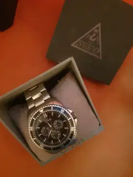 Guess wanita silver
