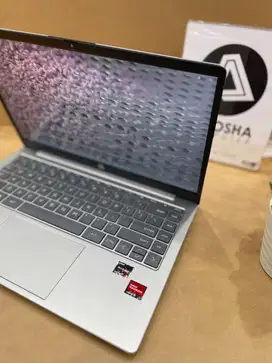 Laptop HP Grafis EM0333 AMD Ryzen 3 7320U 8GB 512Gb RadeoN Grafis W11