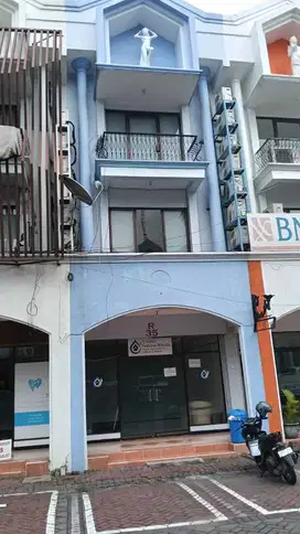 Dijual Via Lelang Ruko Rich Palace Mayjend Sungkono Surabaya Termurah