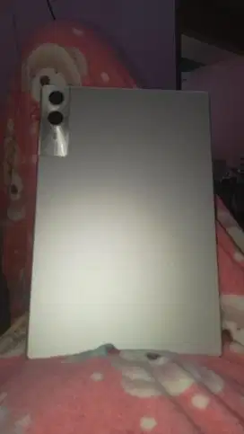 Lexus tablet baru pemakaian 3 bulan