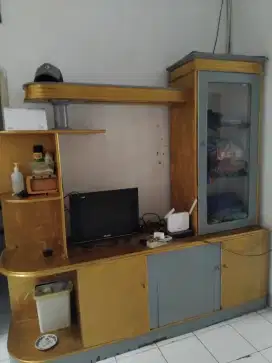 Lemari tv + baju