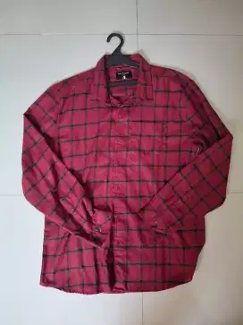 kemeja flanel hush puppies original size XL