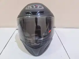 Helm kyt tt course