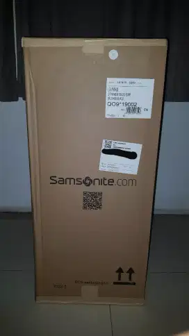 Koper Samsonite Unimax Spinner 69/25 EXP Medium Brushed Black NEW!