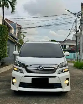 VELLFIRE AT 2013