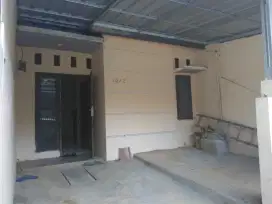 DI JUAL RUMAH 2 LANTAI