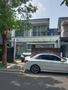 Dijual rumah 2 lantai di second boulevard citra grand