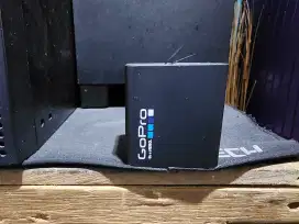 Baterai Go Pro Hero 4 Dock Serta Baterai 2 Buah