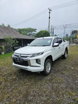 Mitsubishi strada triton gls 2020 2021