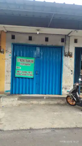 Di kontrak kan/ di sewakan