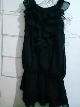 Baju pesta plus tidur