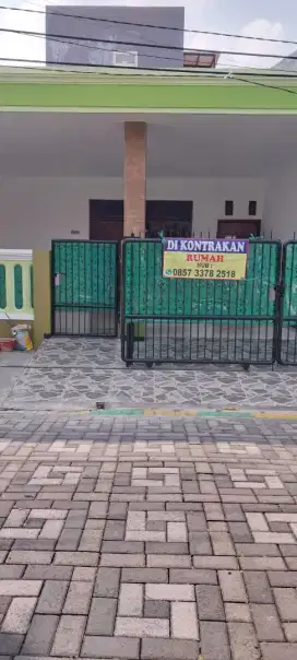 Dikontrakkan Rumah Bangkingan Blok XA no 54