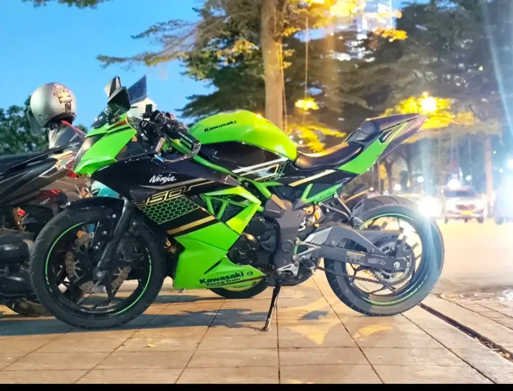 Jual kawasaki ninja 250. 2021