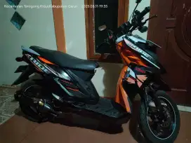 YAMAHA X RAID 2015
