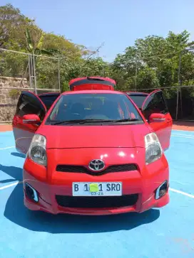 Yaris Type E 2013, Automatic