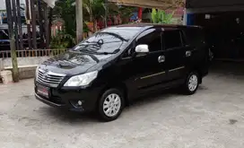 Toyota Innova 2.0 G Bensin Manual Tahun 2013 Hitam Metalik Bagus Kece