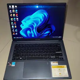 Laptop ASUS Vivobook 14X OLED M1403QA