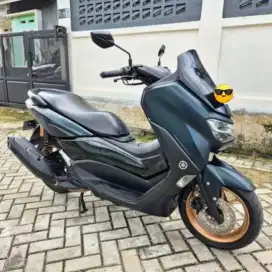 NMAX 2024 ABS connected grey