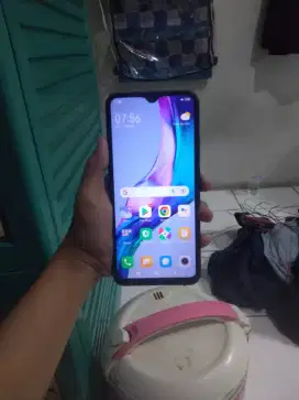 Redmi 9 4+1/64 hp only